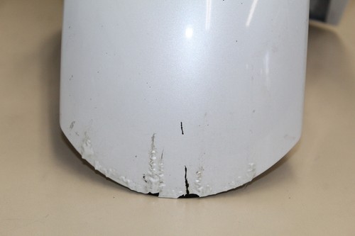 2012 Yamaha YZF R1 OEM FRONT WHEEL FENDER COWL FAIRING - Picture 3 of 9