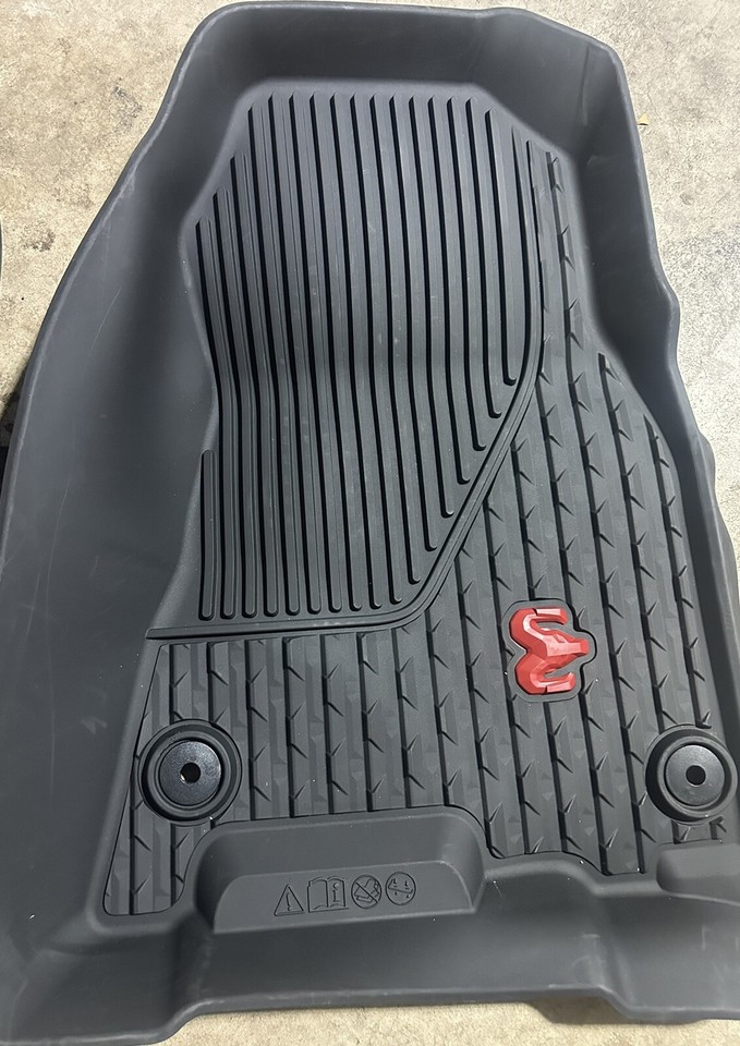 Mopar AllWeather Floor MatsRAM 1500 DT 82216412AA (Red logo) *Front