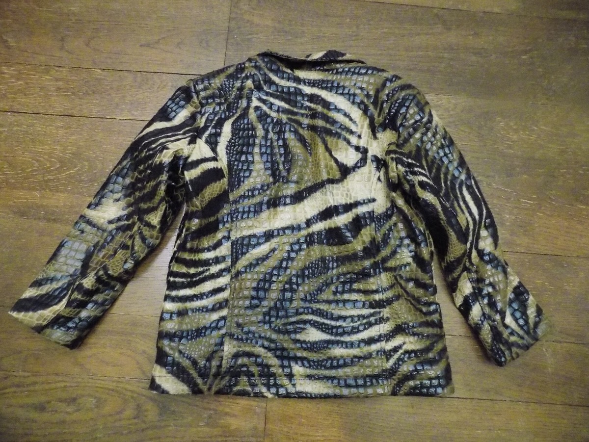 Selene Sport Jacket Full Zip Croc embossed Animal Print sz M Selene Sport Jacket Full Zip Croc embossed Animal Print sz M