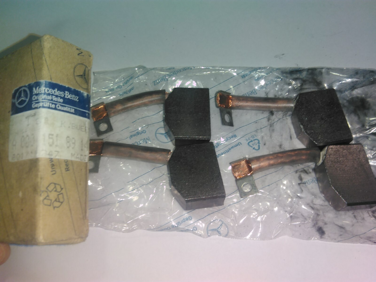 MERCEDES BENZ A0001518914 Carbon Brush Set for sale online | eBay