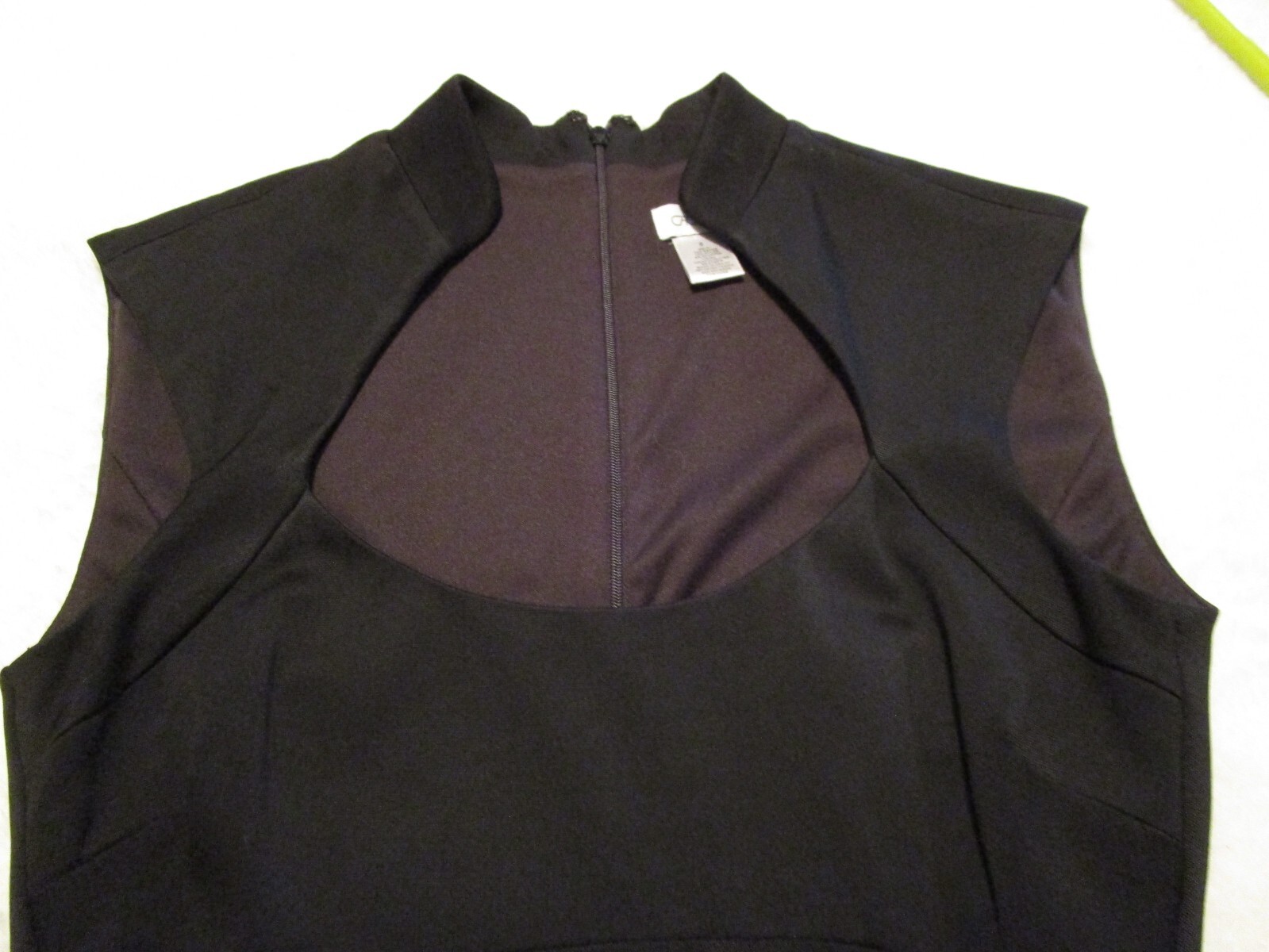 Caché Solid Black Cap Sleeve Lined Knee Length Sc… - image 3