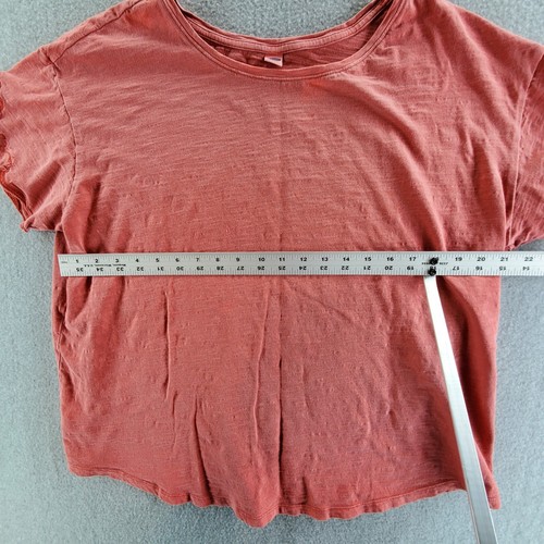 Old Navy Coral Short Floral Embroidered Sleeves T-shirt Top Size XL - Picture 4 of 6