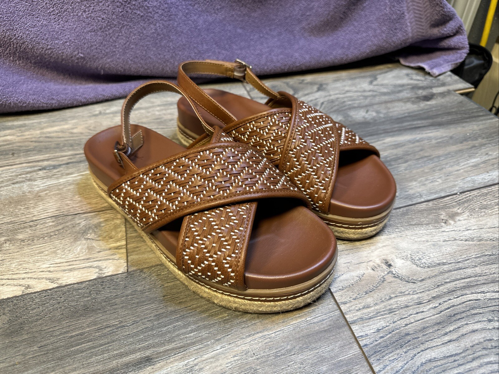 Universal Thread Women's Elisa Platform Sandals C… - image 1