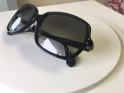 Diane Von Furstenberg | Nataly Sunglasses in Black Diane Von Furstenberg MF 82 590 – Vintage Frames Company main image 3