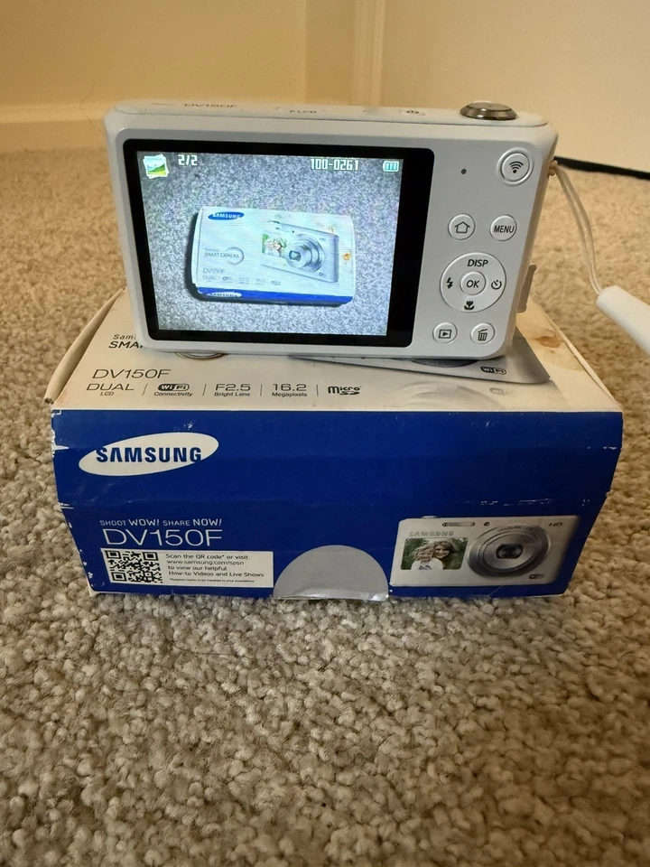 Samsung DV150F Digital Camera 16.2MP 5x optical zoom Dual LCD Screen smart wifi - Image 3 of 4