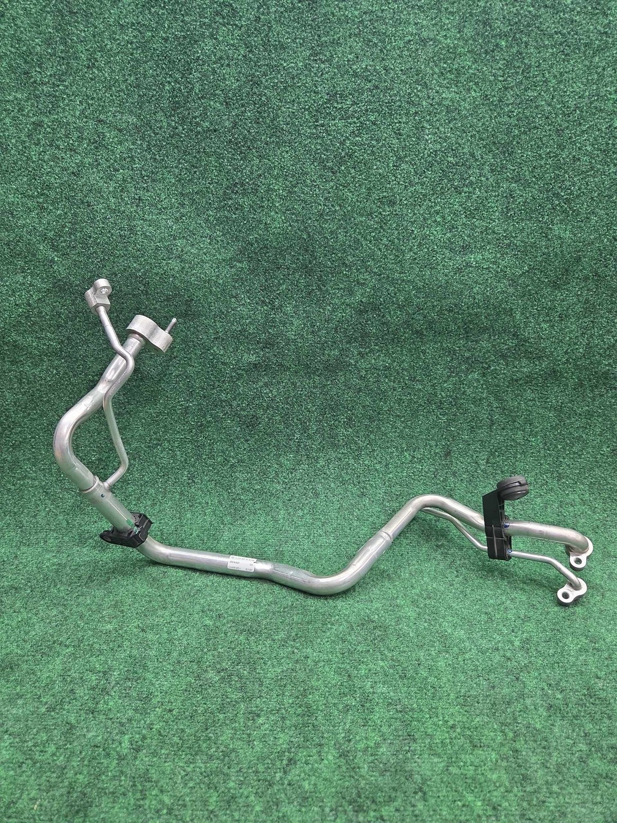 2015-2020 Mercedes Gla 250 A/c Line From Expansion Valve 82k Mls Oem A2468302615