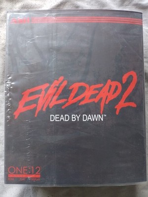 Mezco One 12 Evil Dead 2 Ash Williams Figur