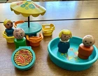 Vintage 1972 Little People Play Family House Patio Set #726 All-wood Figures