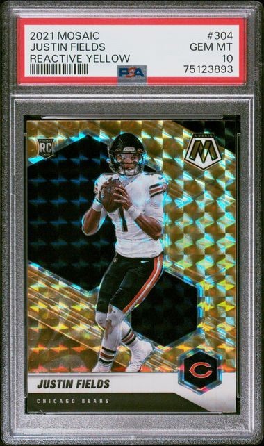 2021 Panini Mosaic Justin Fields Reactive Yellow #304 PSA 10 GEM MT