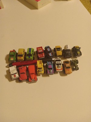 #ad 16 Micro Mini Hot Wheels $35.00