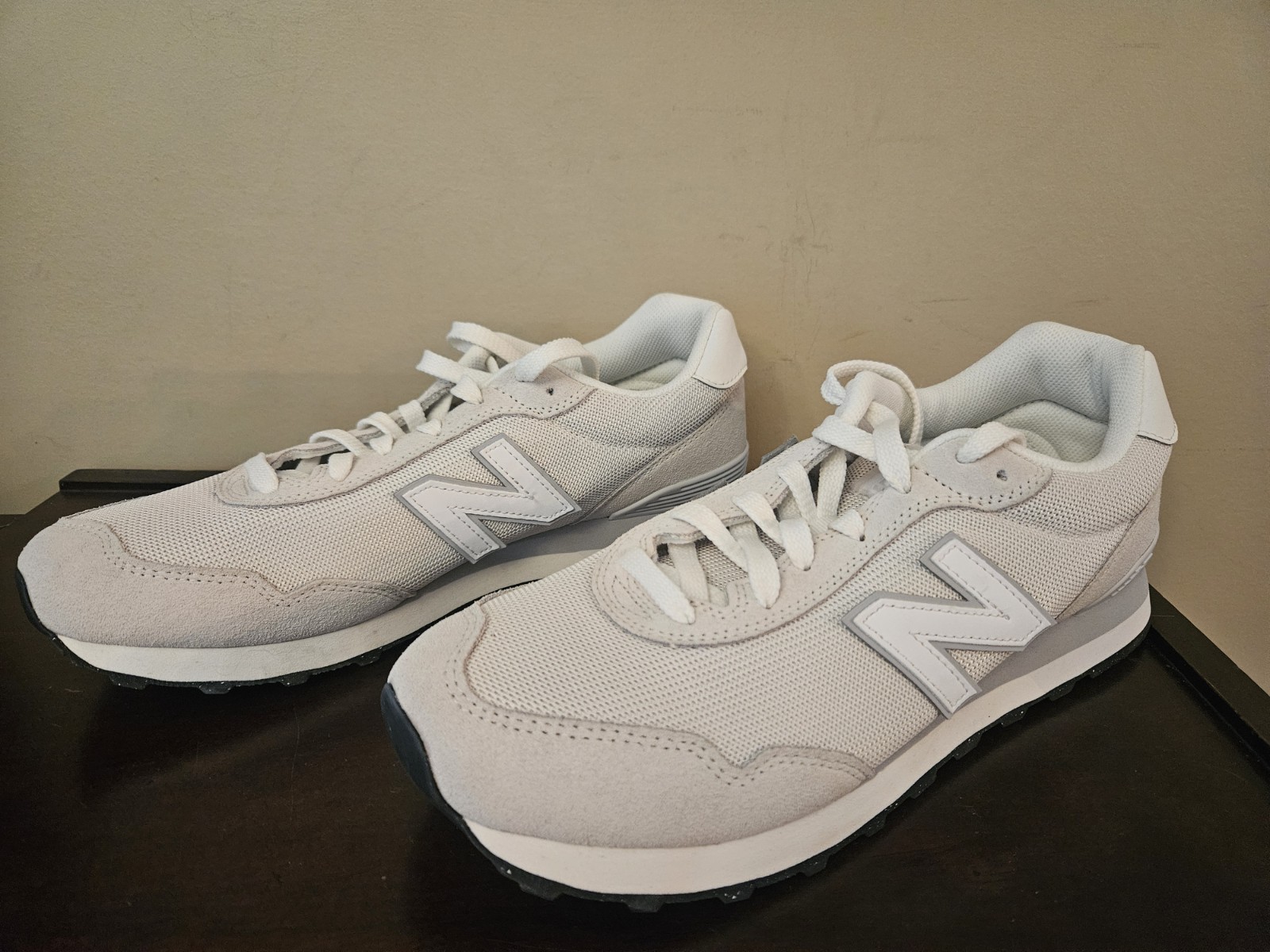 SAOLA Scarpe da corsa sportive New Balance 515 v3 uomo taglia 10 5 bianco grigio sneakers