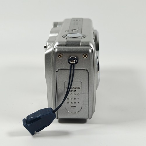 Samsung Digimax 250 Digital Camera 2.1MP Silver SHD Zoom Lens Retro 2000s + Case - Picture 11 of 16