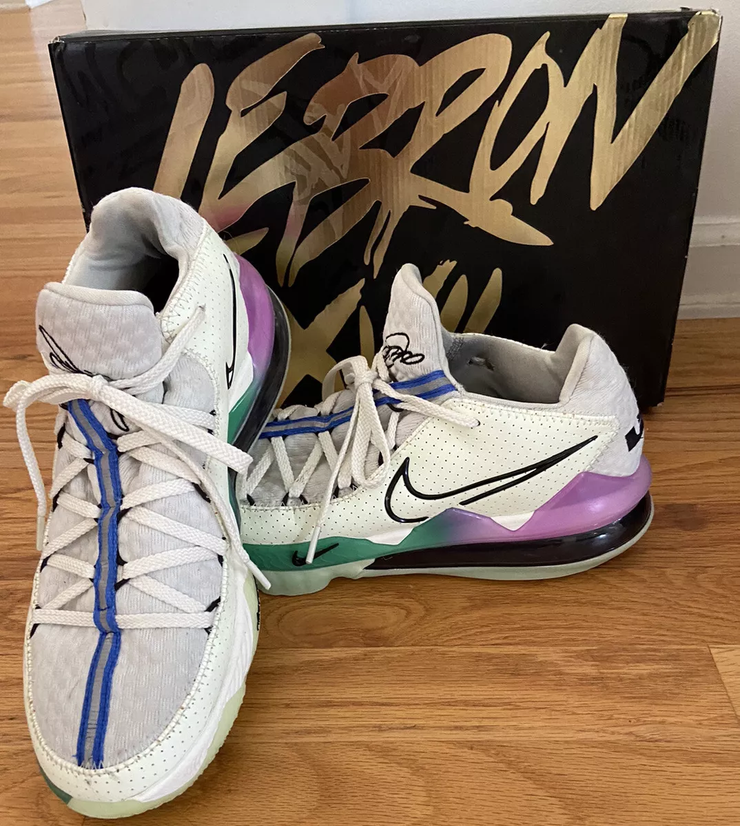 Nike LeBron 17 Low Glow In The Dark 2020 LeBron james Basketball 10.5