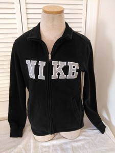 nike front pocket jacket