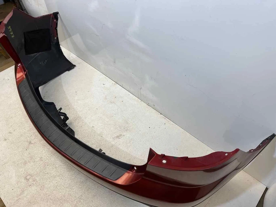 Conjunto de parachoques trasero para MAZDA CX9 2007-2012 sin enganche de remolque rojo = 32 V ¡grieta OEM! Foto 3 de 4