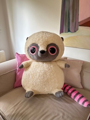 RARE COLLECTORS ITEM- Giant Yoohoo and Friends Lemur Plush 75 cm original Aurora
