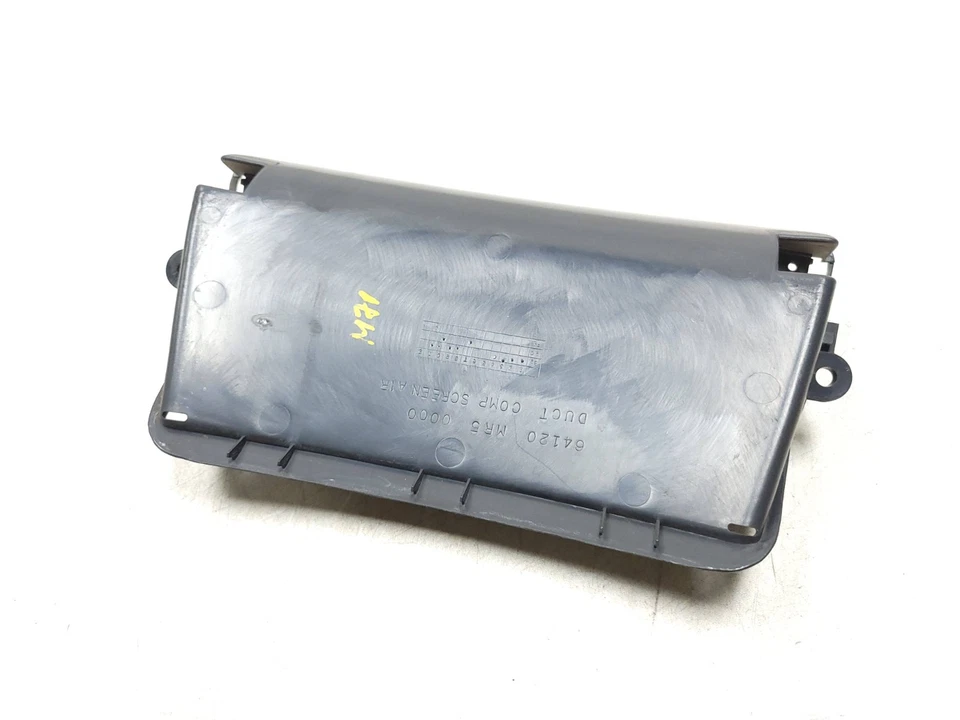 Honda PC800 1989-1998 Pacific Coast carenado delantero cubierta tubo de ventilación fabricante de equipos originales Foto 2 de 4