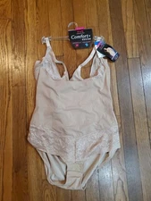 NWT MAIDENFORM FIRM CONTROL WEAR YOUR OWN BRA CURVY BODY BRIEFER 1X NUDE BEIGE