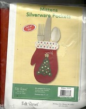 BRAND NEW  SEALED MITTENS SILVERWARE POCKETS SET OF SIX  FROM FELT STREET NEW 