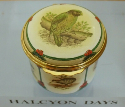 Ltd Ed Halcyon Days einheimische Vögel Neuseelands Emaille Box - >1 3/4'' (>4,5 cm)