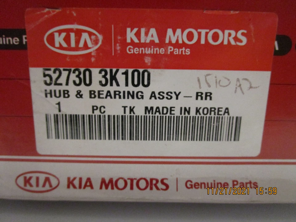 Kia OEM 527303K100 Rear Wheel Hub & Bearing Assembly fits 06-08 Kia Optima Foto 2 de 4