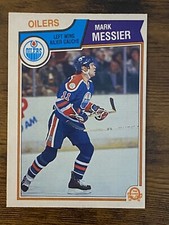 1983-84 OPC Mark Messier Hockey Card #39 - HOF