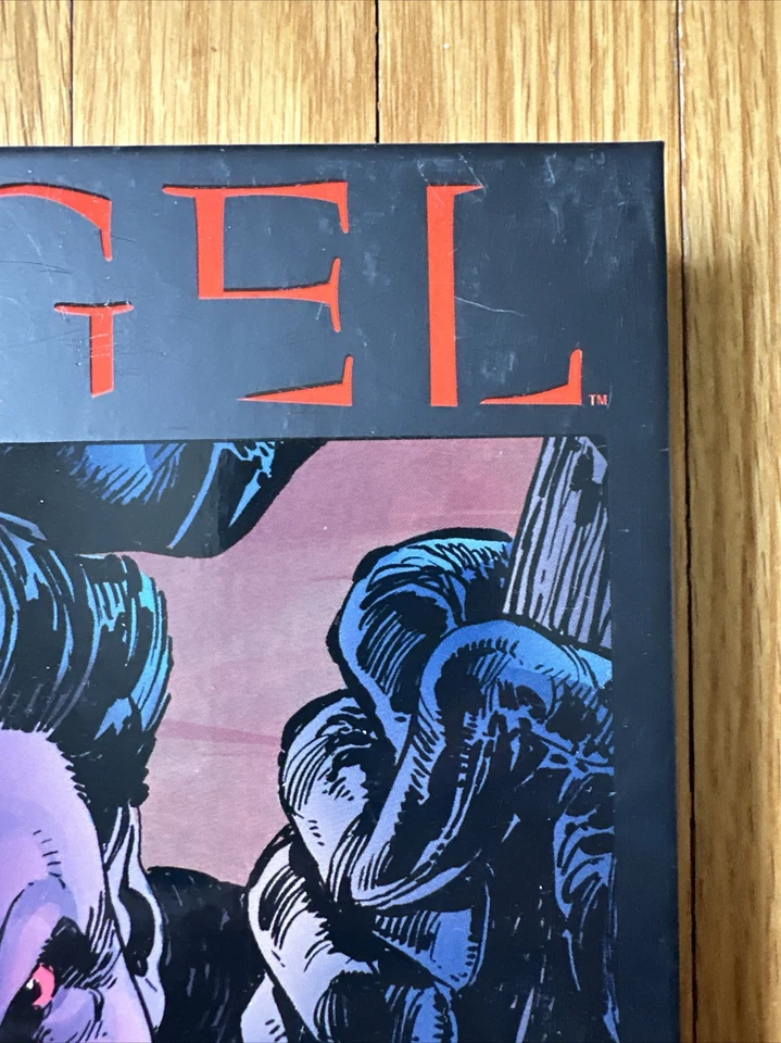 Angel: The John Byrne Collection HC novela gráfica IDW 2011 primera impresión SIN LEER Foto 3 de 4