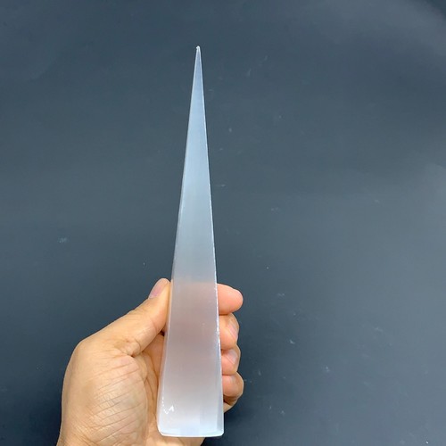 203.6g, 7.7"x1.4", Selenite (Satin Spar) Crystal Crystal Tower Point,B35951 - Picture 3 of 17