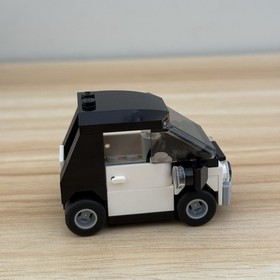 LEGO 70818 The LEGO Movie Double-Decker Couch 100% Complete