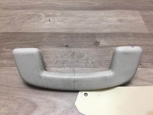 Poignée De Maintien Avant Droit Pour FIAT UNO PHASE 1 - Occasion En Bon état, Réf. Interne 79858004
