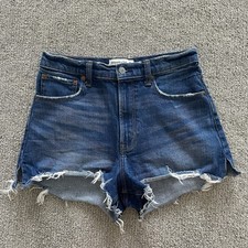 Abercrombie  Fitch The Cutoff Short High Rise 26/2