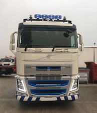 Black Roof Bar + LED + led SpotsTo Fit Volvo FH4 Low Standard Sleeper 2013-2021