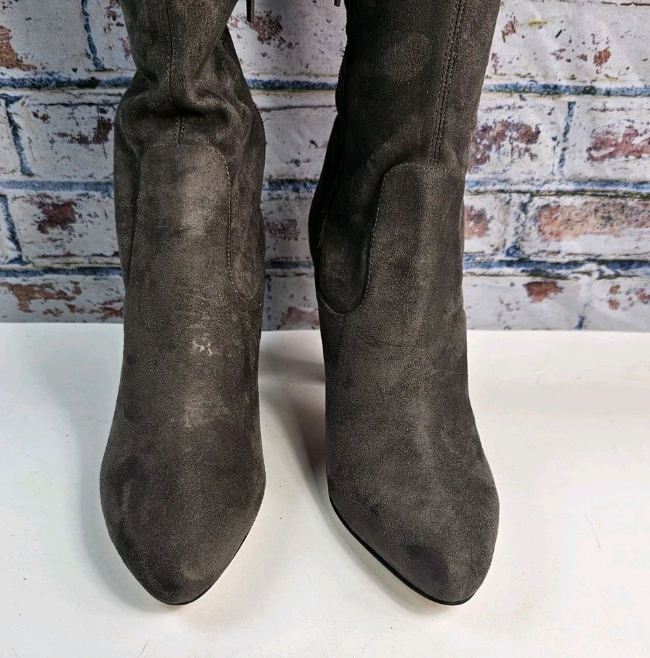 NWOB Ivanka Trump Thigh High Boots Suede Leather Grey Elegant Stiletto Size 8.5M - Image 3 of 4