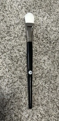 AVEDA ARTS FACIAL MASQUE BRUSH