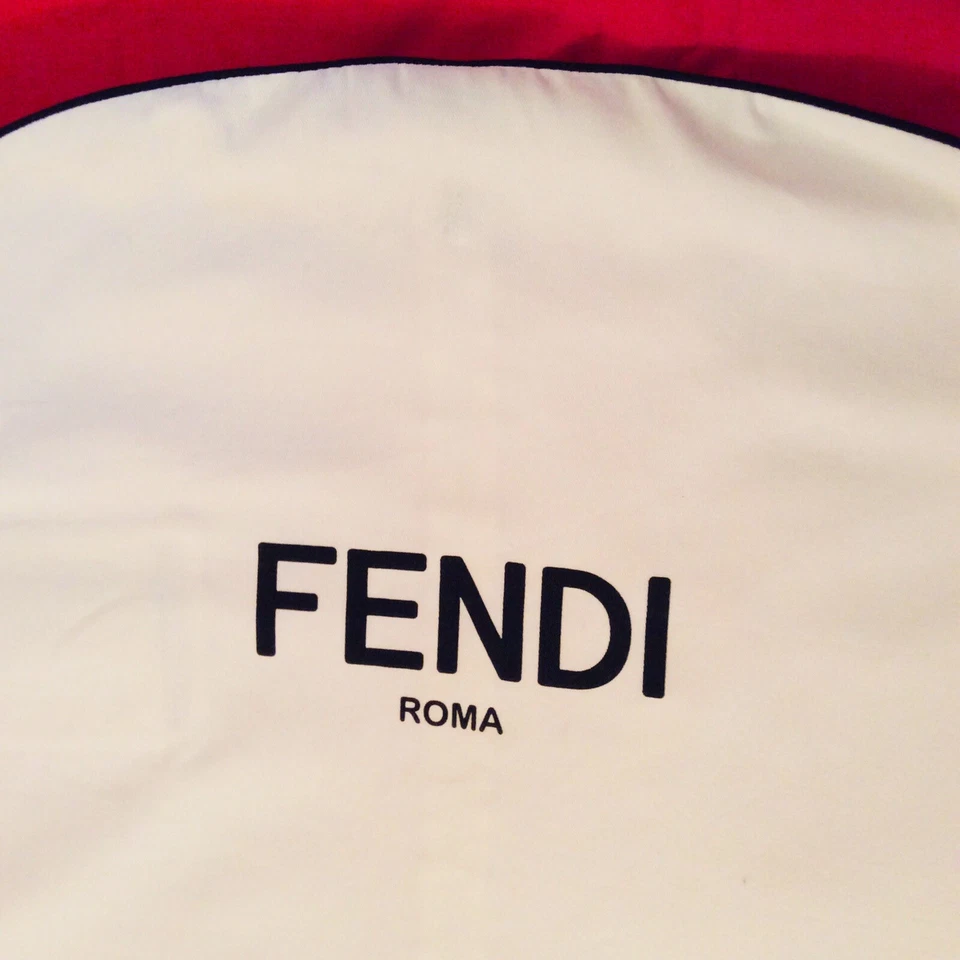 Подлинная хлопковая сумка для одежды FENDI Roma/для путешествий/хранения 25 дюймов x 62 дюйма - Изображение 3 из 4