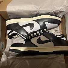 Size 9.5 - Nike Dunk Low Vintage Panda W