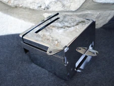 BATTERY COVER & TRAY KIT FOR HARLEY 4 SPEED FX 1973-86