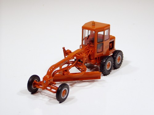 Allis Chalmers Forty Five Grader - "2008 NTTC" - 1/50 - First Gear #50-3126 - Picture 4 of 6