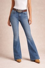 Wrangler Retro Women  s 5x30 Medium Wash Jeans Denim Mid Rise Flare Bootcut NWT