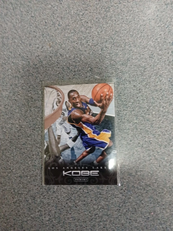 Kobe Bryant 2012 2013 Panini Anthology # 82 - Image 2 of 4