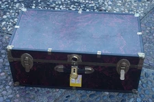 Vintage Red & Black Steamer Trunk Chest w/ Metal Trim & Leather Handle, 30x16x12