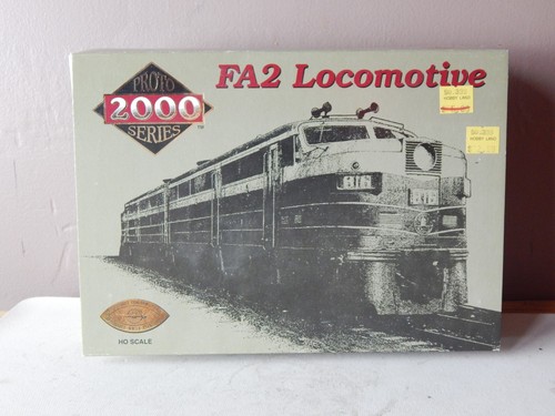 PROTO 2000 HO Scale #8363 New York Central #1045 FA2 Locomotive - Picture 3 of 9