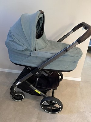 Cybex Gold Balios S Lux 2in1 Kinderwagen Taupe Rahmen Stormy Blue mit Babywanne