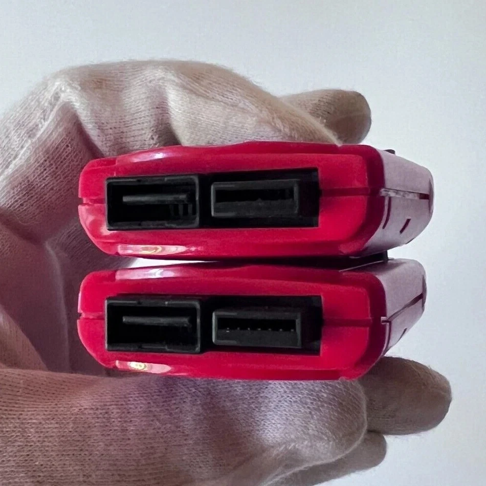 SEGA Dreamcast Red All Japan Professional Wrestling Visual Memory Unit VMU 2 Set - Image 3 of 4