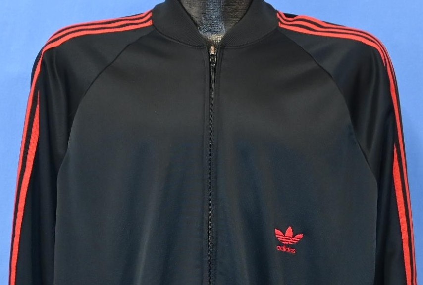 vintage 80s ADIDAS ATP KEYROLAN TREFOIL BLACK RED THREE STRIPE