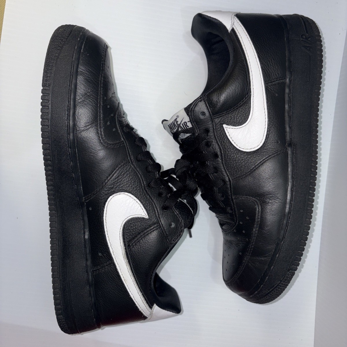 Size 10 - Nike Air Force 1 Retro QS Low Black White | eBay