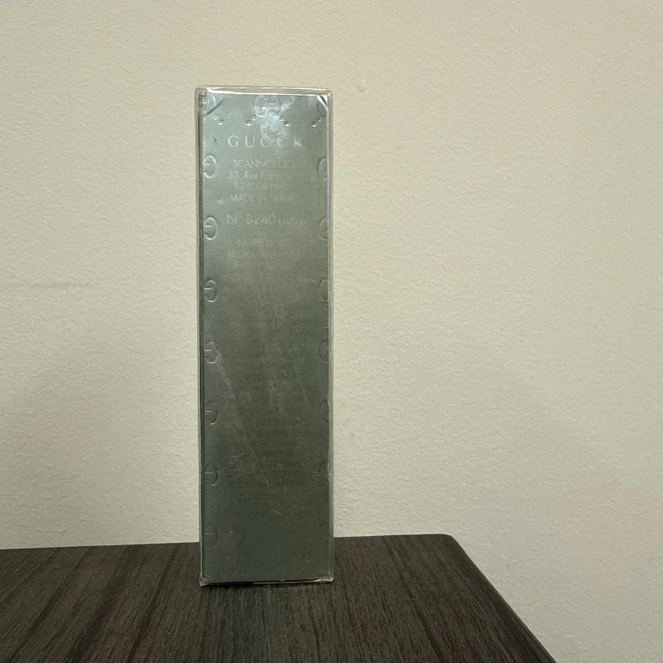 Eau de Toilette Envy Me by Gucci 1 oz 30 ml spray sellado Foto 2 de 2