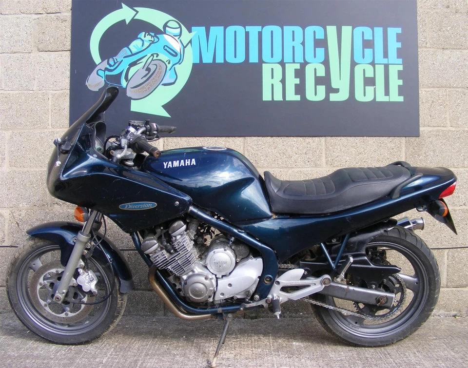 Cubierta de piñón delantera Yamaha XJ 600 S 1992 a 1997 XJ600S A870 Foto 4 de 4