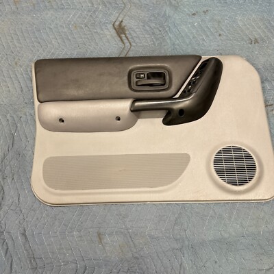 2001 Jeep Cherokee Sport 4dr #2 Front Left Side Inner Door Panel  