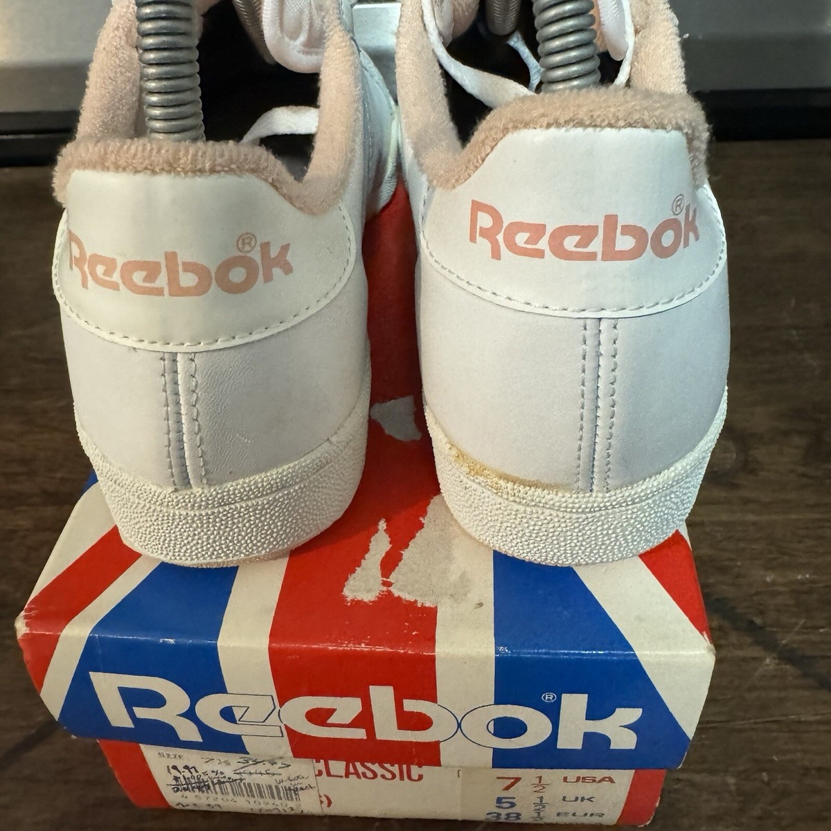 Reebok Vintage 80s Newport Classic Leather, White/Peach, 6-886 